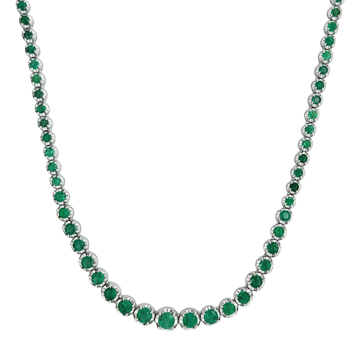 18kt White Gold Emerald Necklace