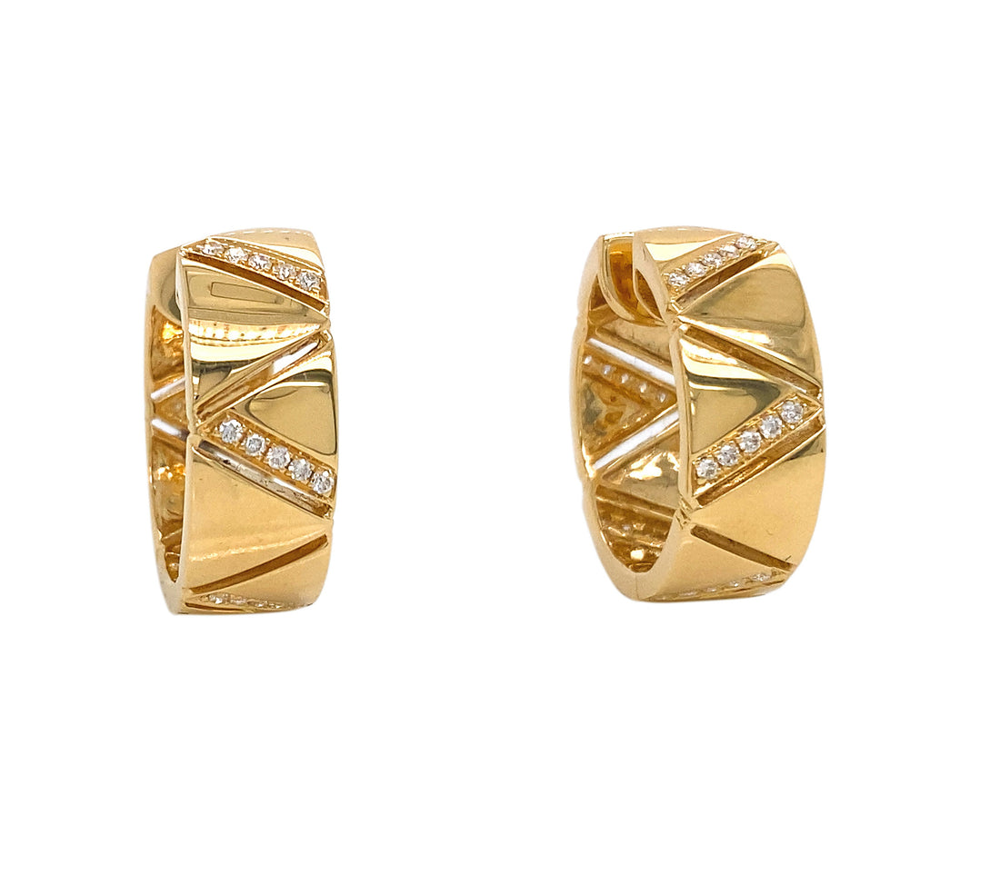 18kt Yellow Gold Diamond Earrings