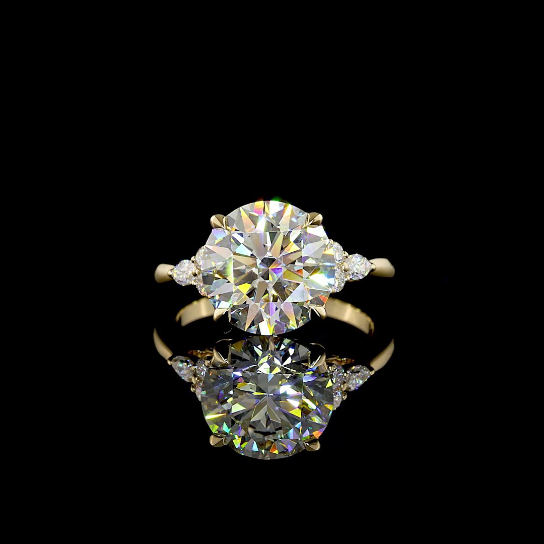14kt Yellow Gold Lab Diamond Ring