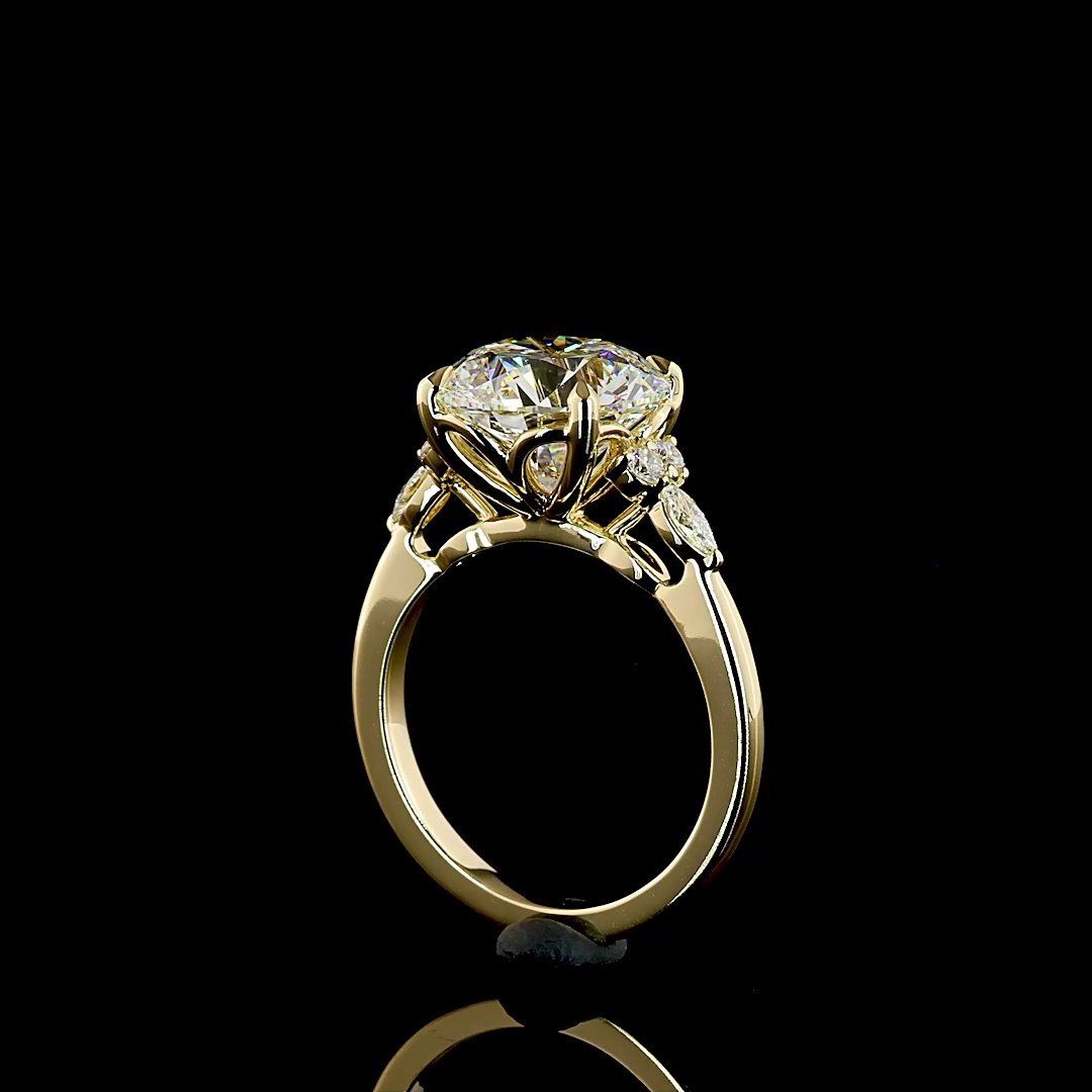 14kt Yellow Gold Lab Diamond Ring