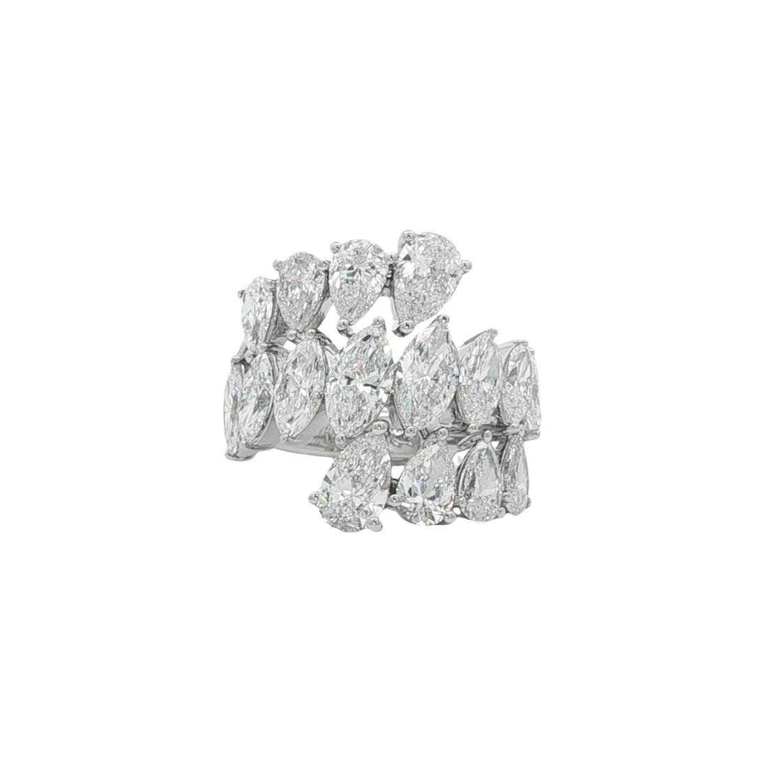 18kt White Gold Lab Diamond Ring