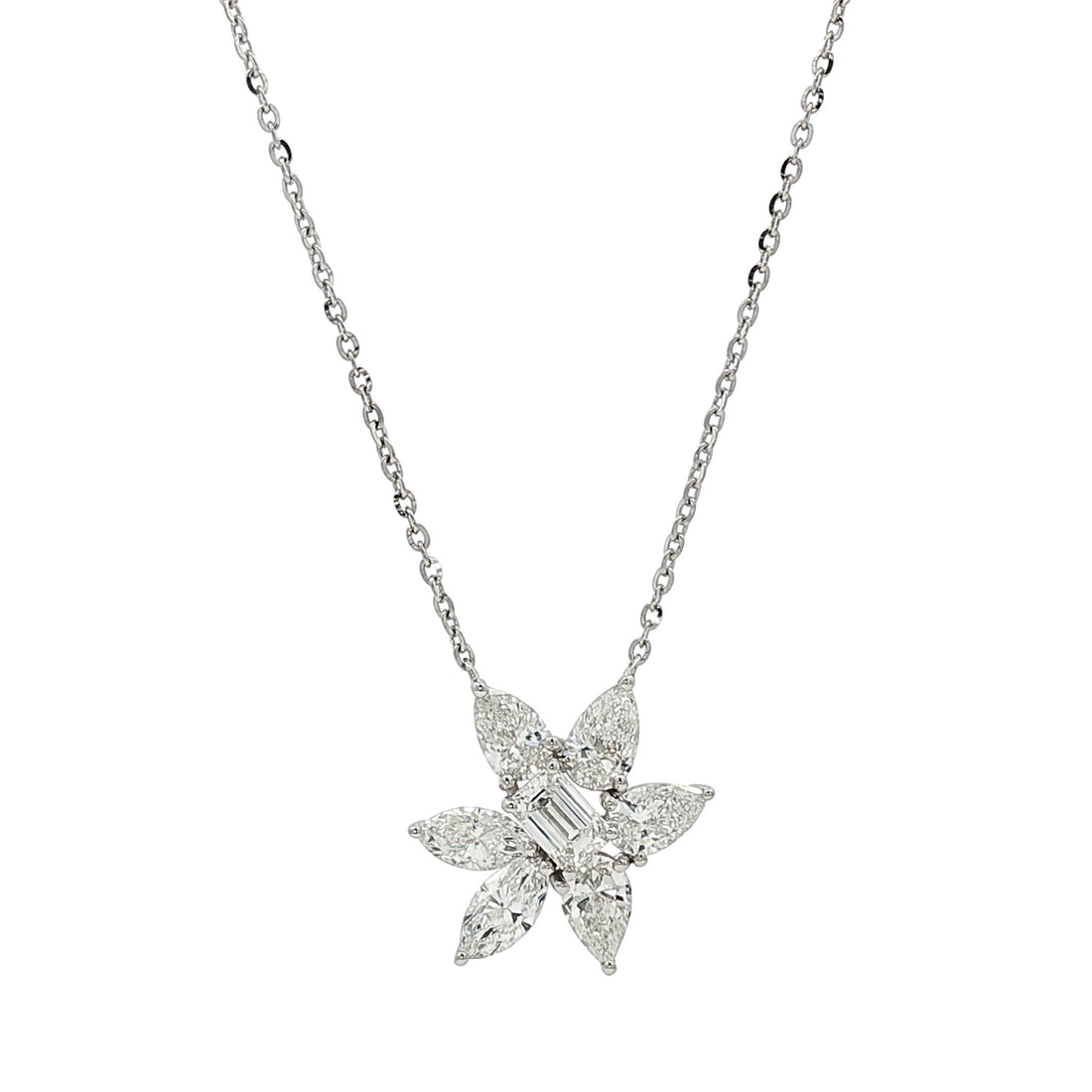 18kt White Gold Lab Diamond Pendant