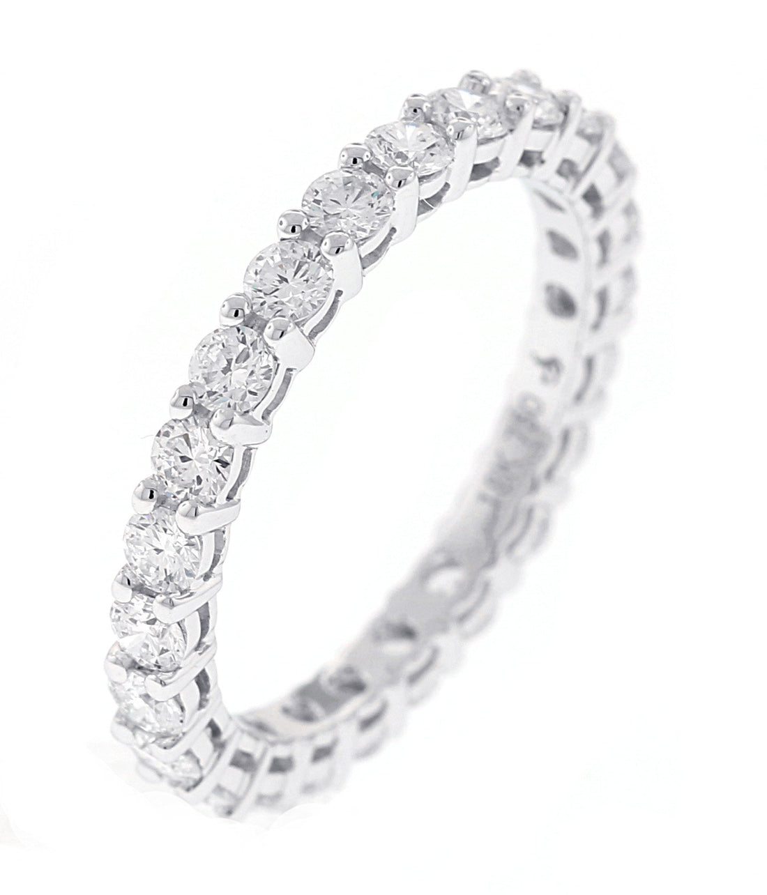 18kt White Gold Diamond Band