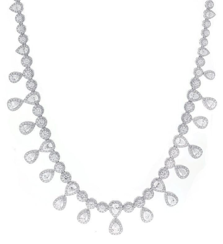 18kt White Gold Diamond Necklace