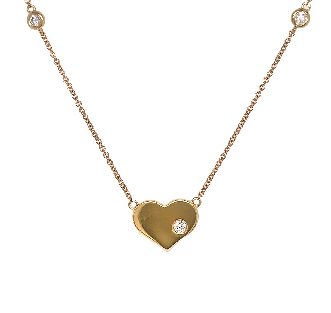 18kt Yellow Gold Diamond Pendant