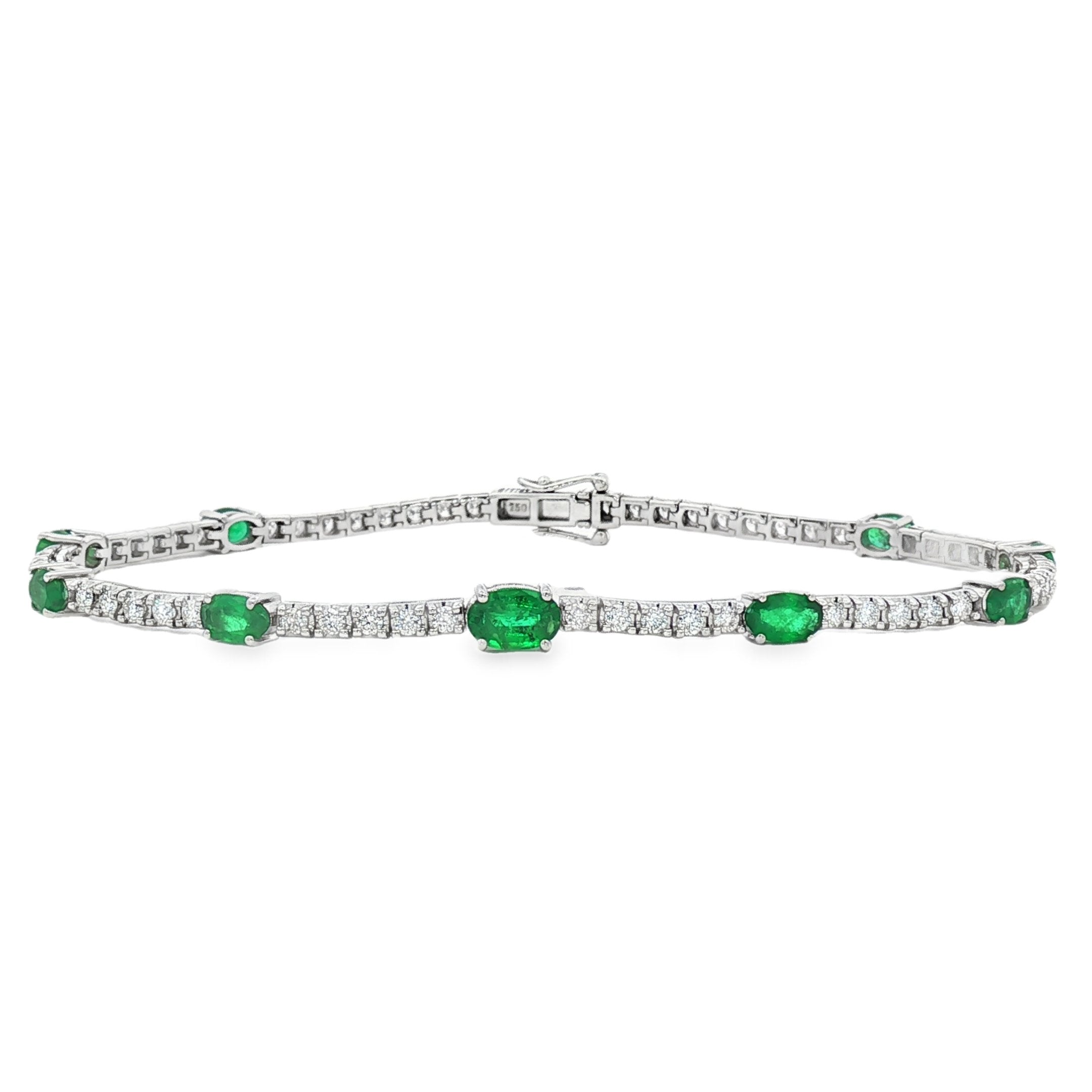 18kt White Gold Diamond And Green Emerald Tennis Bracelet