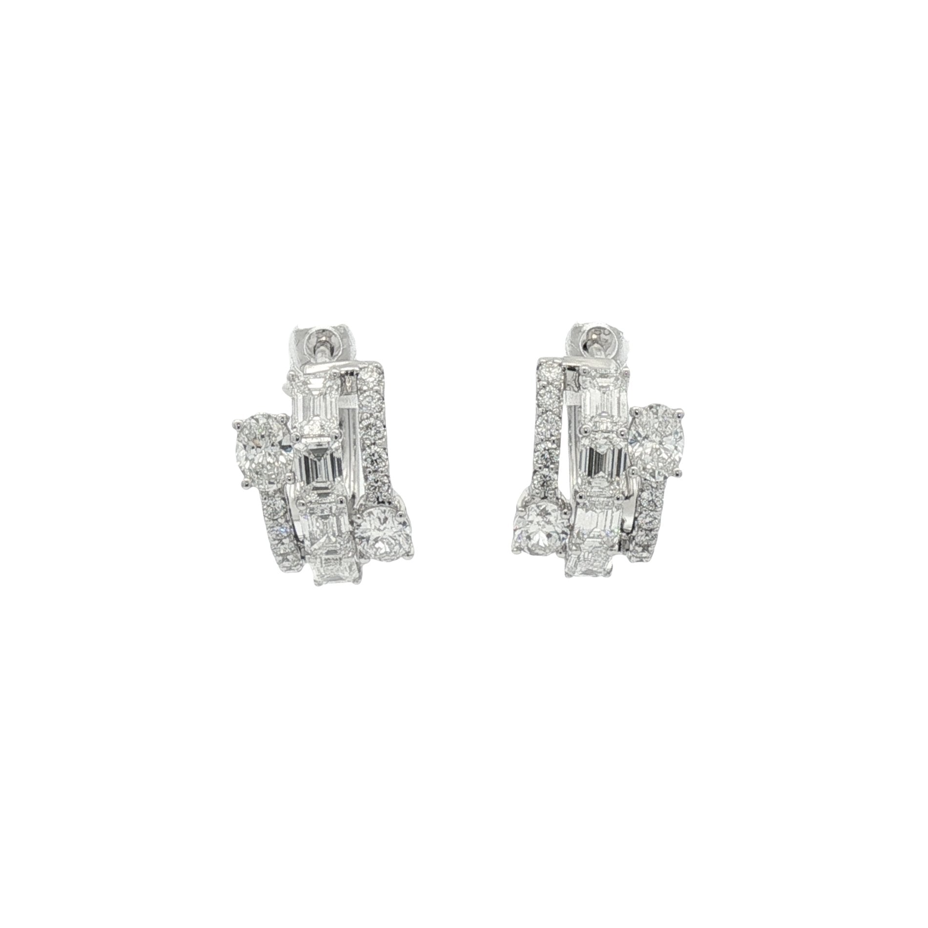 18kt White Gold Lab Diamond Huggie Earrings