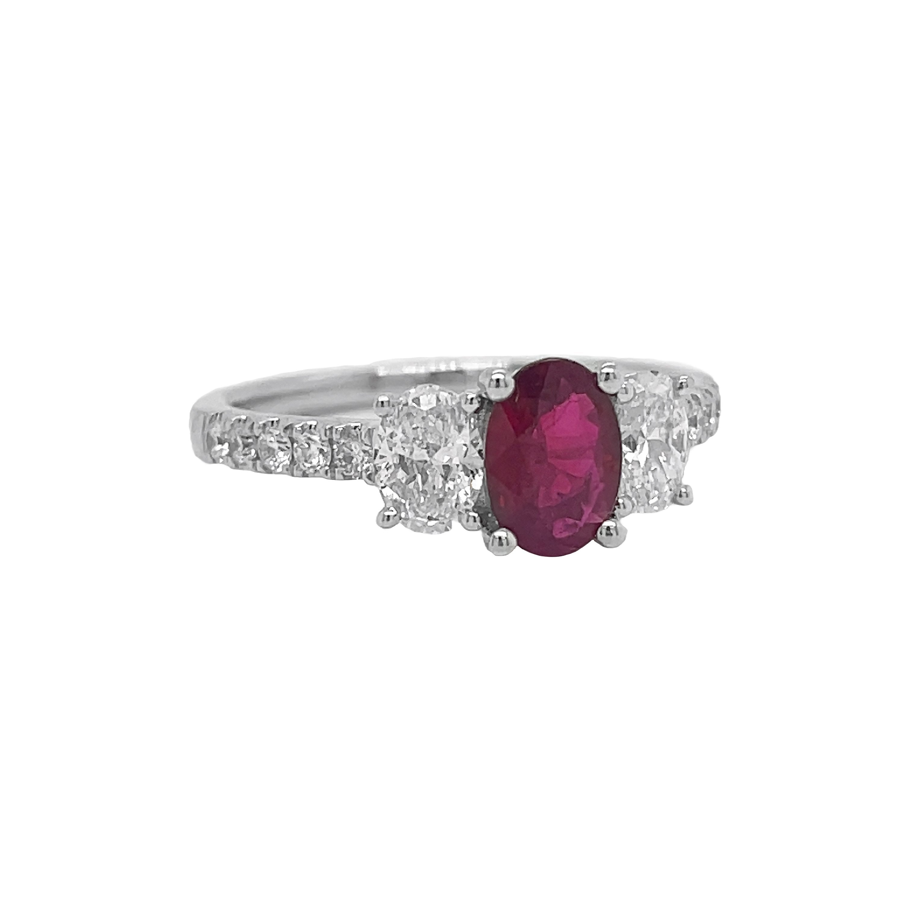 18kt White Gold Diamond And Ruby Ring