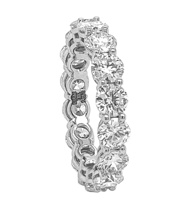 18kt White Gold Diamond Eternity Band