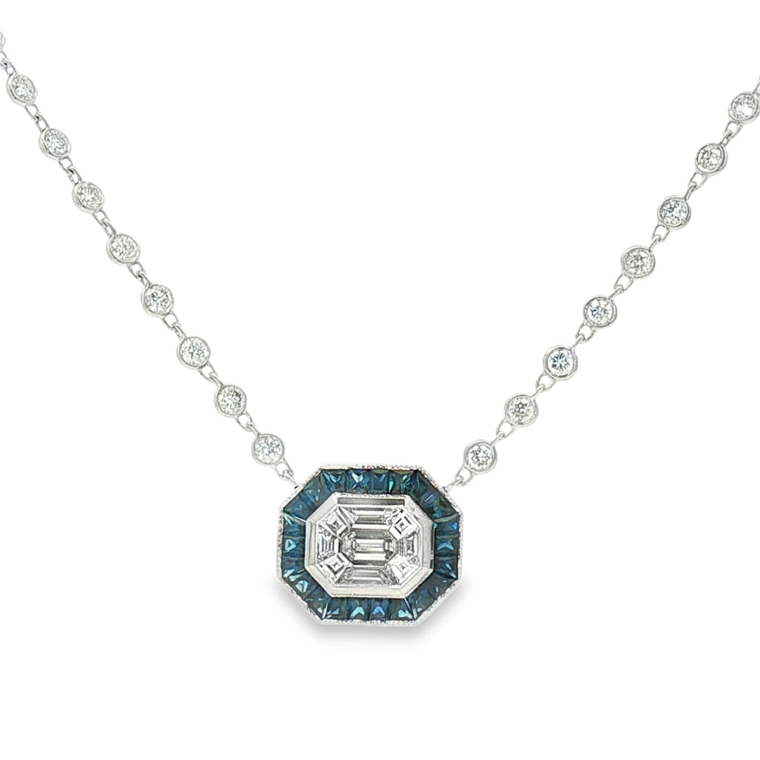 18kt White Gold Diamond And Sapphire Pendant