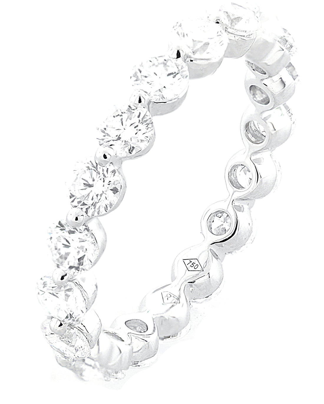 18kt White Gold Diamond Eternity Band