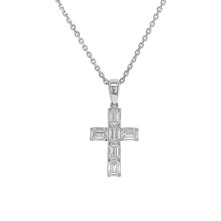 18kt White Gold Diamond Pendant
