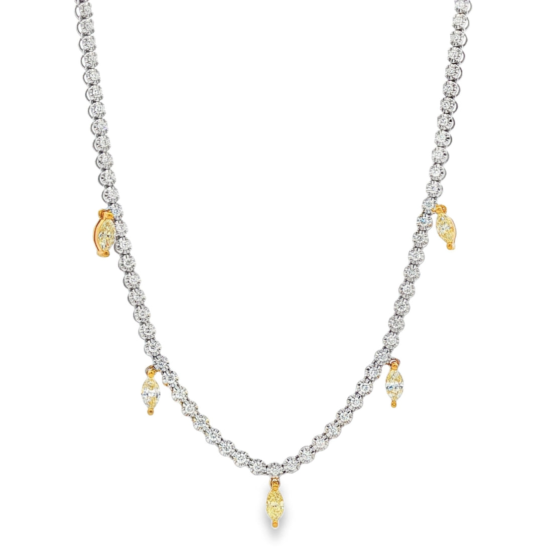 18kt White Gold Diiamond And Yellow Diamond Tennis Necklace