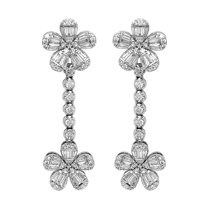 18kt White Gold Diamond Earrings