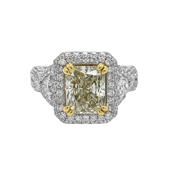 18kt White Gold Yellow Diamond Ring