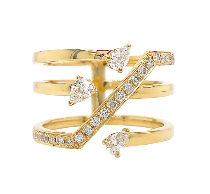 18kt Yellow Gold Diamond Ring