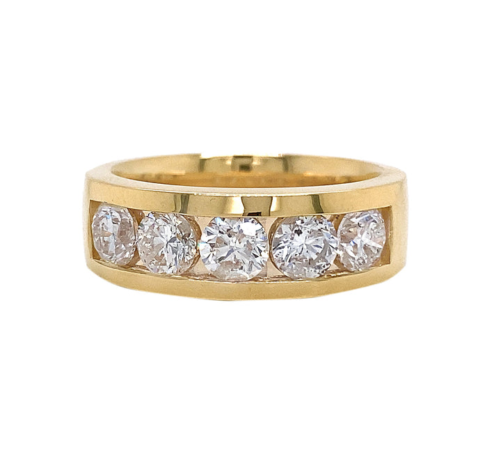 14kt Yellow Gold Diamond Band
