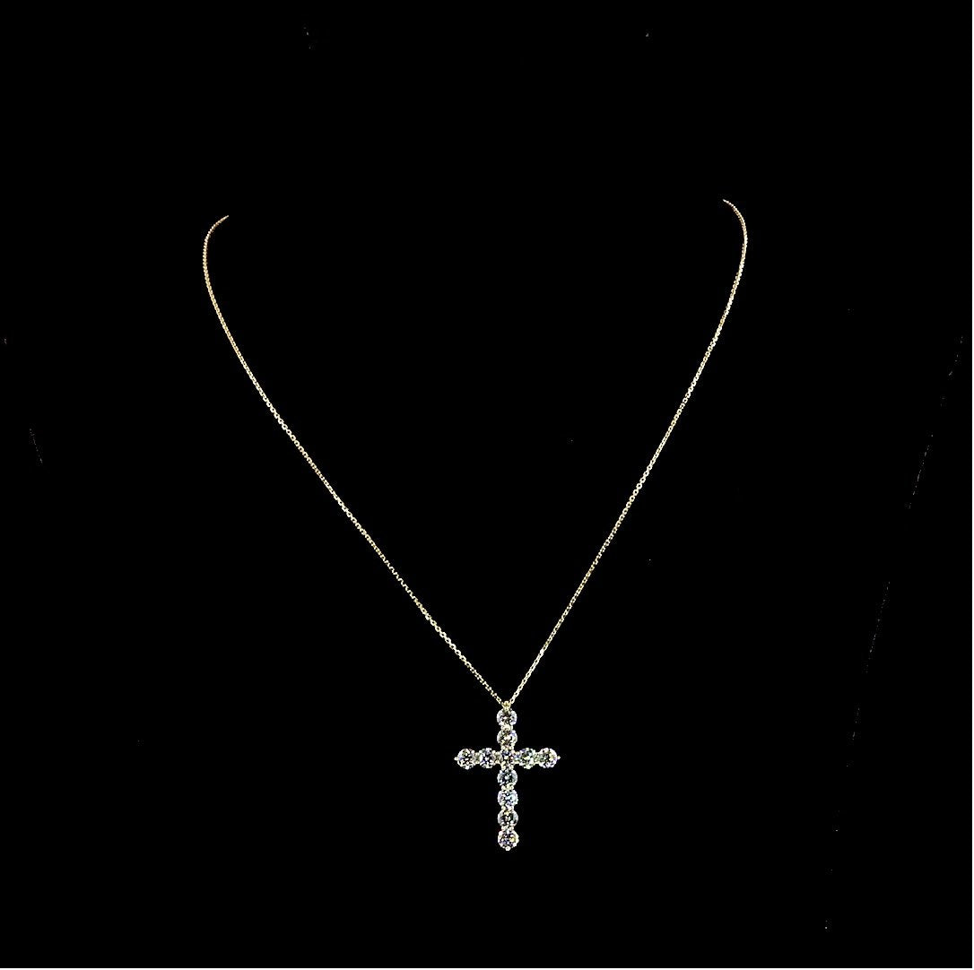 14kt Yellow Gold Lab Diamond Pendant