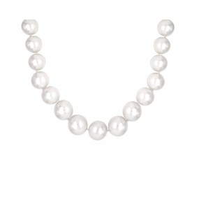 18kt White Gold Diamond And Pearl Necklace